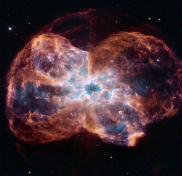 Image credit: NASA, ESA, K. Noll (STScI) / Hubble Heritage Team (STScI / AURA).