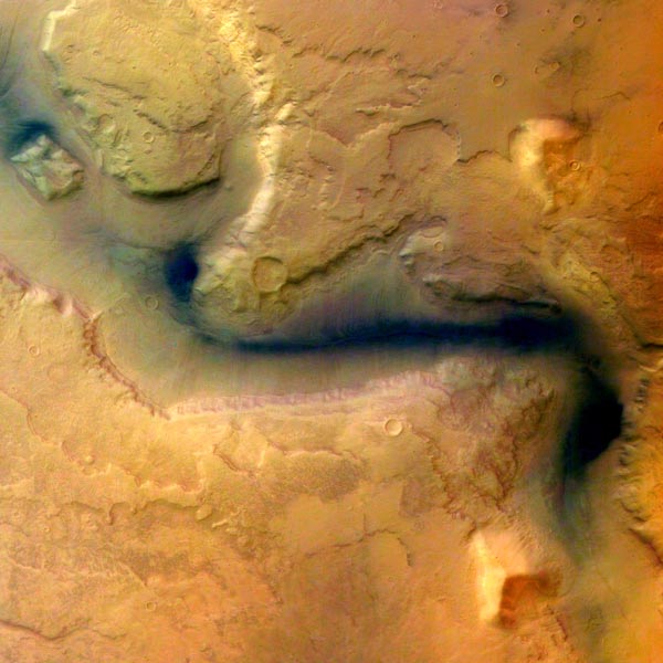 Image credit: ESA / Mars Express; yes, that's false color!