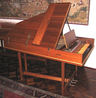 Image credit: Harpsichord clearing house, retrieved from http://www.audioasylum.com/audio/general/messages/52/526579.html, along with a scathing review.