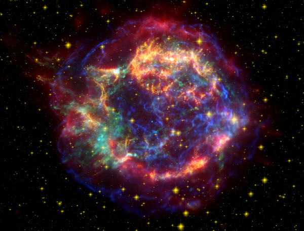 Image credit: NASA/JPL-Caltech/STScI/CXC/SAO, via http://www.nasa.gov/centers/goddard/news/topstory/2008/spitzer_infrared.html.