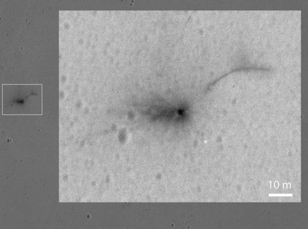 The remnants of the Schiaparelli lander. Image credit: NASA / Mars HiRISE.